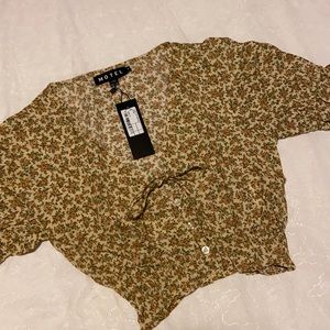 Aley croptop in washed ditsy